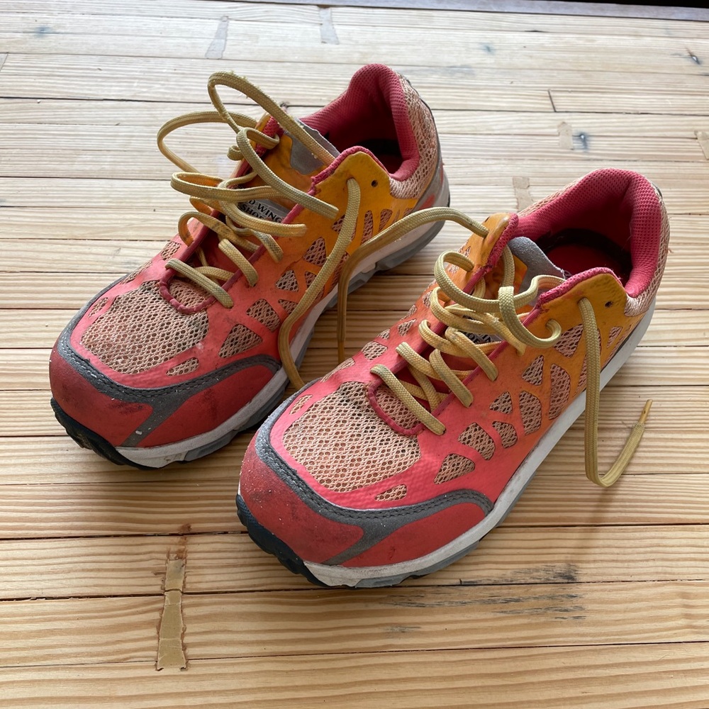 women’s red wing steel toe shoes women’s size 7.5